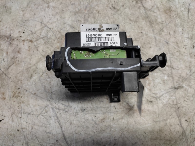 Recambio de caja reles / fusibles para peugeot 307 break / sw (s1) sw referencia OEM IAM 9646405180 24141714 BSM