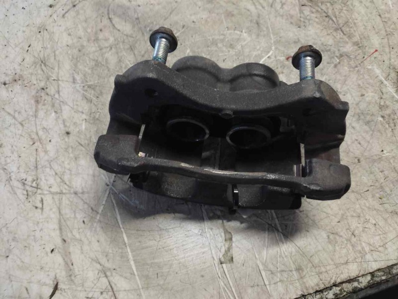 Recambio de pinza freno delantera derecha para ford transit combi ´06 ft 350 largo referencia OEM IAM Y04243  