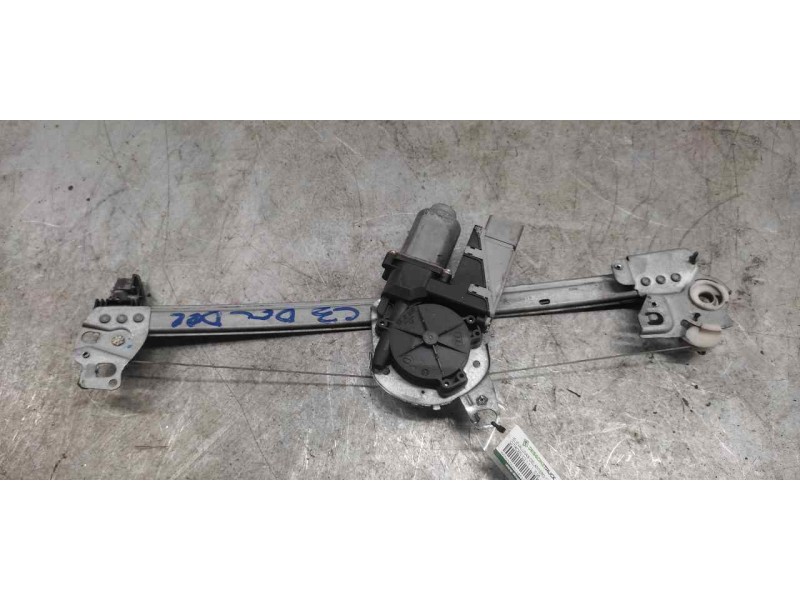 Recambio de elevalunas delantero derecho para citroën c3 1.1 referencia OEM IAM 400618F 6 PINS 