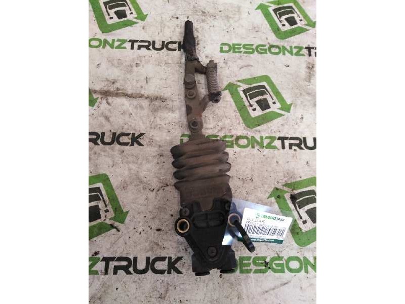 Recambio de valvula aire para renault magnum ab 2005 referencia OEM IAM 7420746465 4640070070 VALVULA NIVELADORA