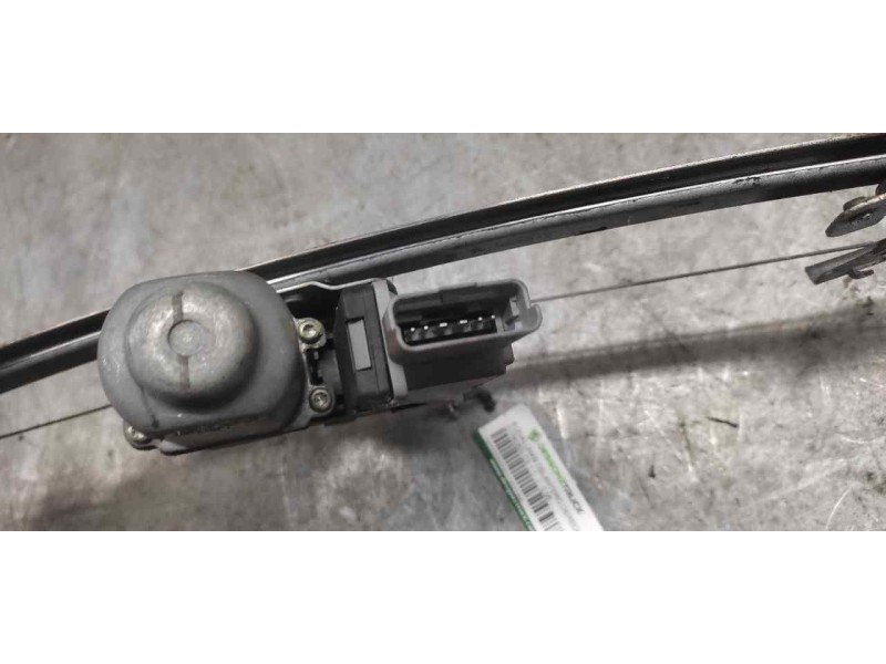 Recambio de elevalunas delantero derecho para citroën c3 1.1 referencia OEM IAM 400618F 6 PINS 