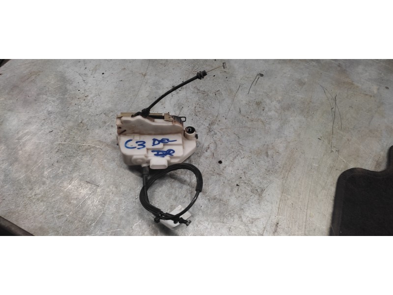 Recambio de cerradura puerta delantera derecha para citroën c3 1.1 referencia OEM IAM   4 PINS