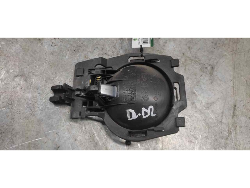 Recambio de maneta interior delantera derecha para citroën c3 1.1 referencia OEM IAM 9647164377  