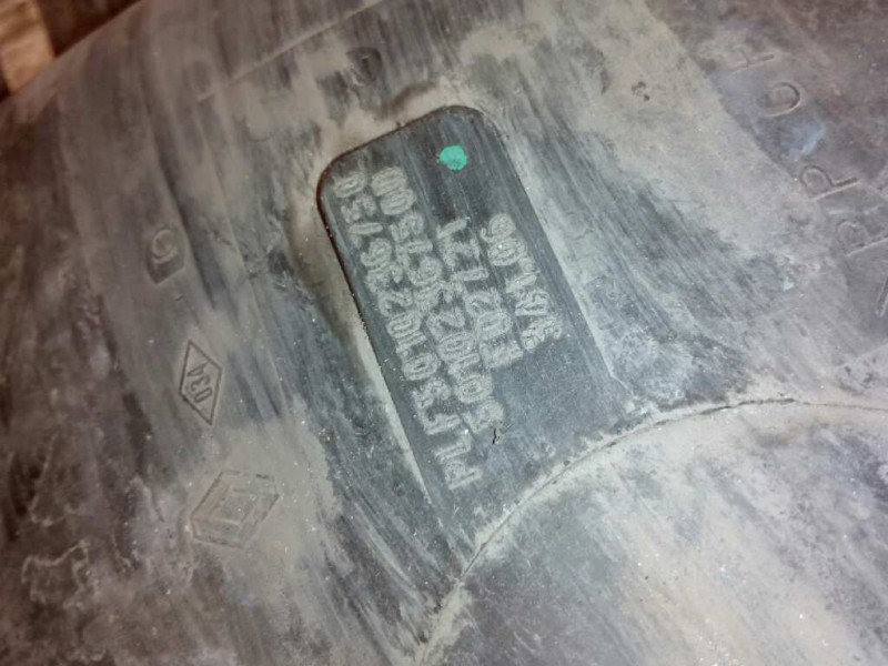 Recambio de filtro aire para renault mascott 2.8 diesel referencia OEM IAM 50102367500  