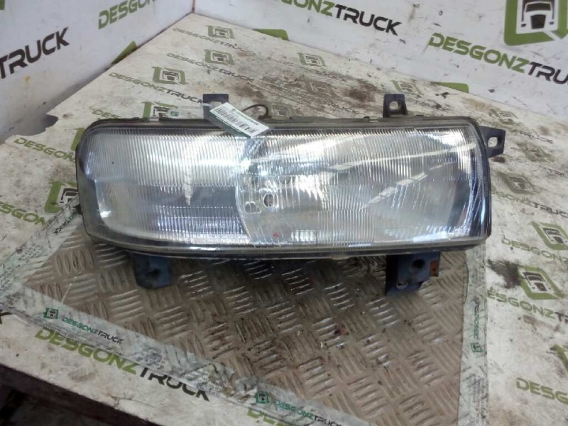 Recambio de faro derecho para renault mascott 2.8 diesel referencia OEM IAM   