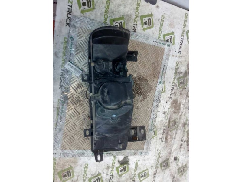 Recambio de faro derecho para renault mascott 2.8 diesel referencia OEM IAM   