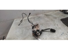 Recambio de pedal embrague para ford fiesta (cb1) ambiente referencia OEM IAM 8V517519AF  