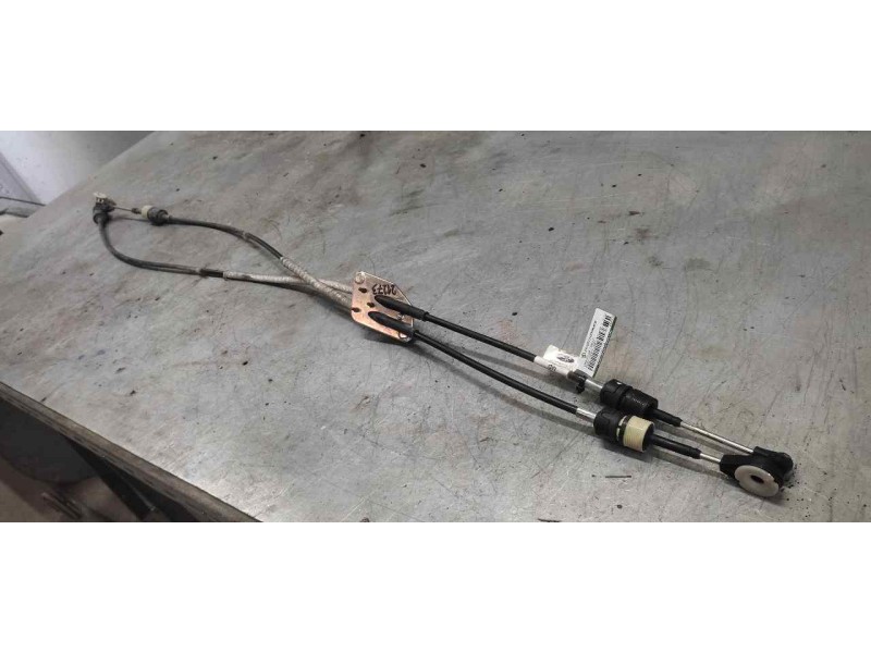 Recambio de cables de cambio para ford fiesta (cb1) ambiente referencia OEM IAM 8A6R7E395MD  