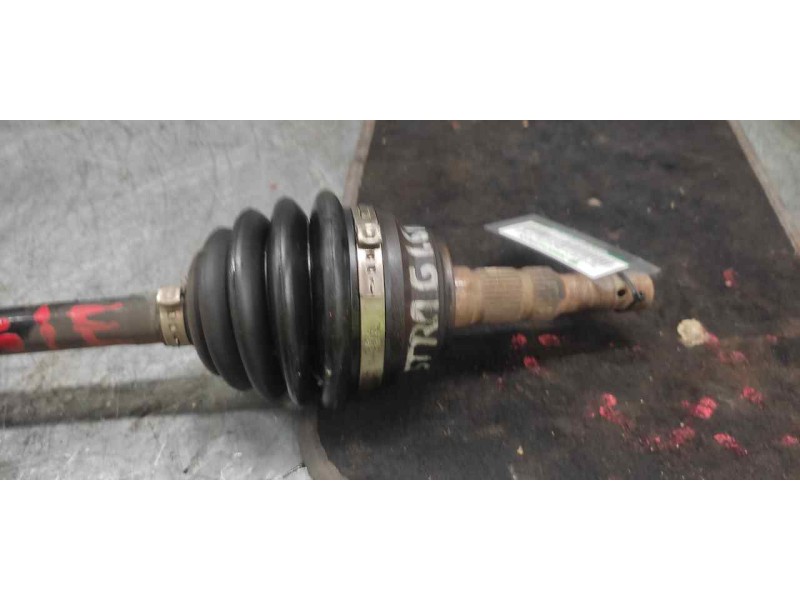 Recambio de transmision delantera derecha para opel astra g berlina club referencia OEM IAM  27MM MAGUETA 24 CAMBIO