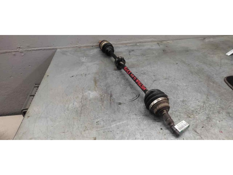 Recambio de transmision delantera derecha para opel astra g berlina club referencia OEM IAM  27MM MANGUETA 24MM CAMBIO