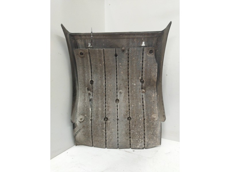 Recambio de guardabarros trasero izquierdo para iveco stralis (as) 12.9 diesel referencia OEM IAM   