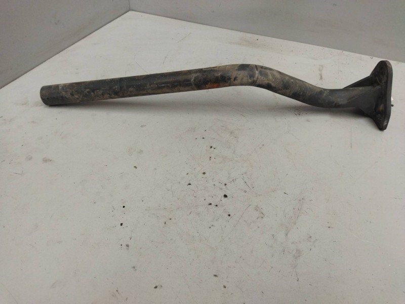 Recambio de soporte guardabarros trasero para iveco stralis (as) 12.9 diesel referencia OEM IAM  DELANTERO DERECHO