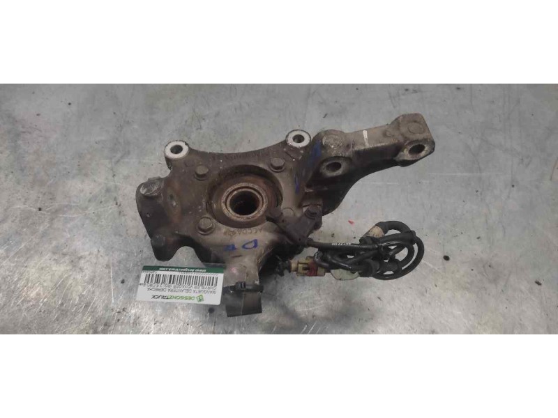 Recambio de mangueta delantera derecha para chrysler voyager (rg) 2.5 crd executive referencia OEM IAM 04694948AA  