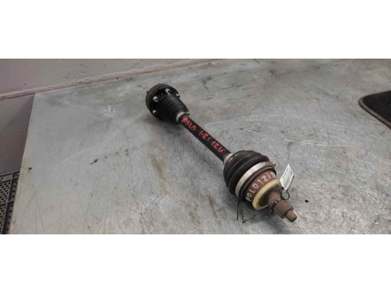 Recambio de transmision delantera izquierda para volkswagen polo (9n1) trendline referencia OEM IAM  29MM MANGUETA 