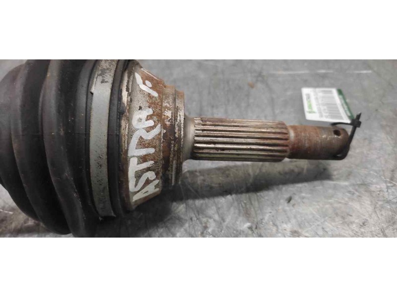 Recambio de transmision delantera izquierda para opel astra f berlina gls referencia OEM IAM  29MM MANGUETA Y CAMBIO 