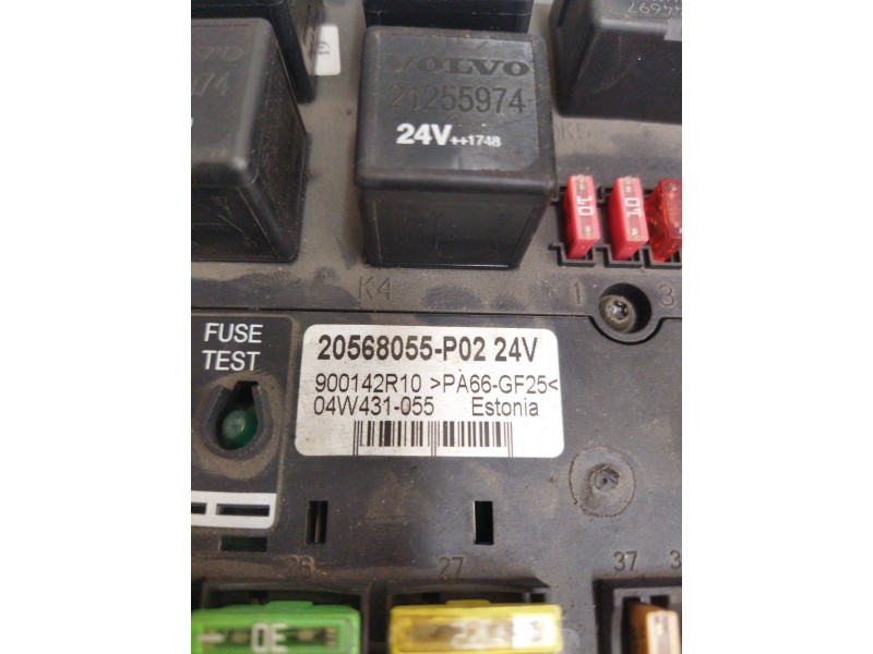 Recambio de caja reles / fusibles para volvo fm 12 2002  12.1 diesel (d12d420) referencia OEM IAM 20568055  