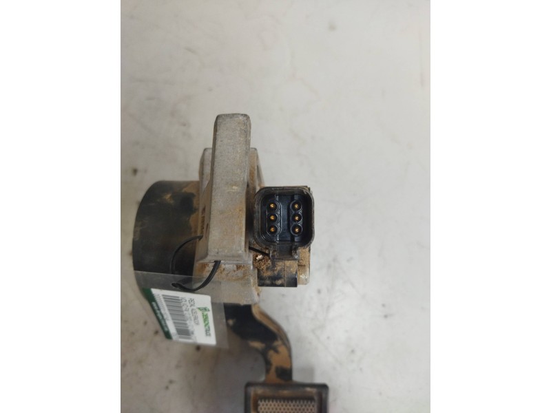 Recambio de pedal acelerador para volvo fm 12 2002  12.1 diesel (d12d420) referencia OEM IAM 82627979  