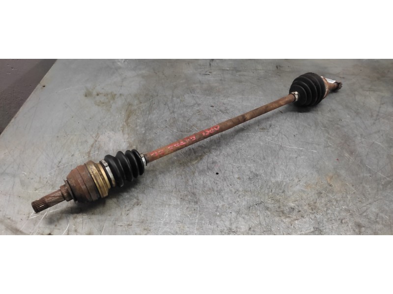 Recambio de transmision delantera derecha para opel astra f berlina gl referencia OEM IAM  24MM MANGUETA Y CAMBIO 