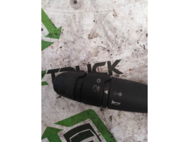 Recambio de mando intermitentes para renault mascott fg 120. 35/55/65 cabina individual referencia OEM IAM 8200199519 34564001 