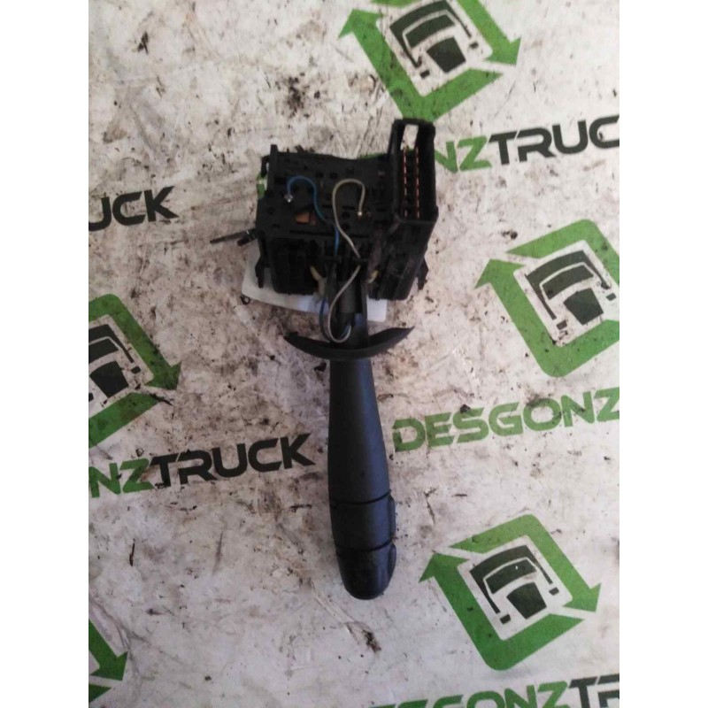 Recambio de mando intermitentes para renault mascott fg 120. 35/55/65 cabina individual referencia OEM IAM 8200199519 34564001 
