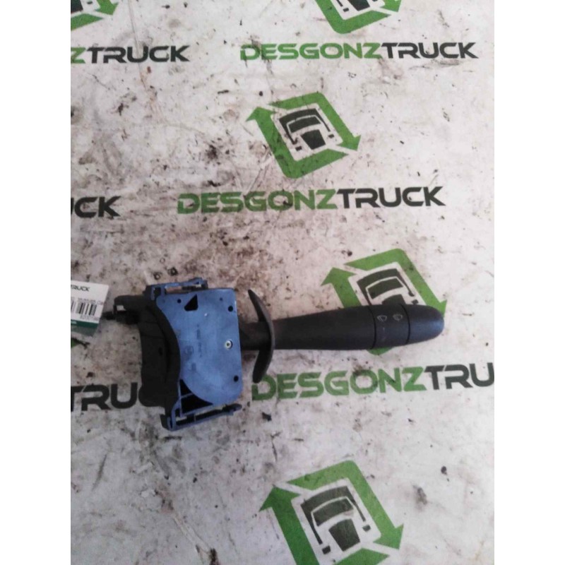 Recambio de mando limpia para renault mascott fg 120. 35/55/65 cabina individual referencia OEM IAM 8200199519 34564001 