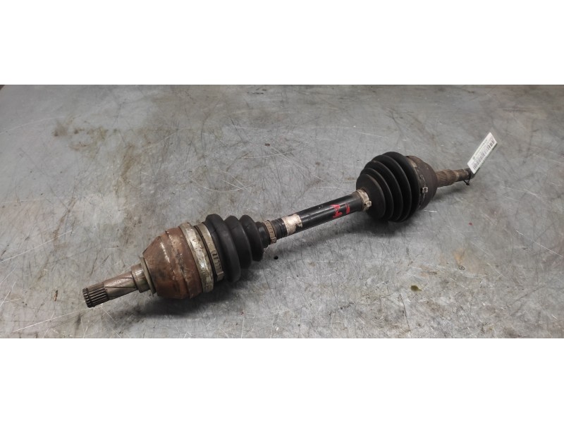 Recambio de transmision delantera izquierda para opel astra g berlina club referencia OEM IAM  27MM MANGUETA 24MM CAMBIO