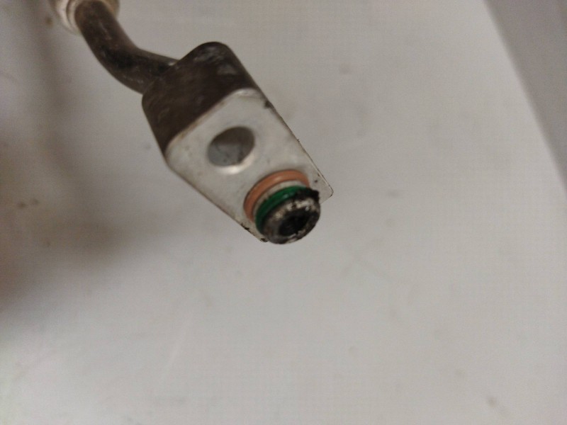 Recambio de tubos aire acondicionado para iveco daily combi referencia OEM IAM 504158577  