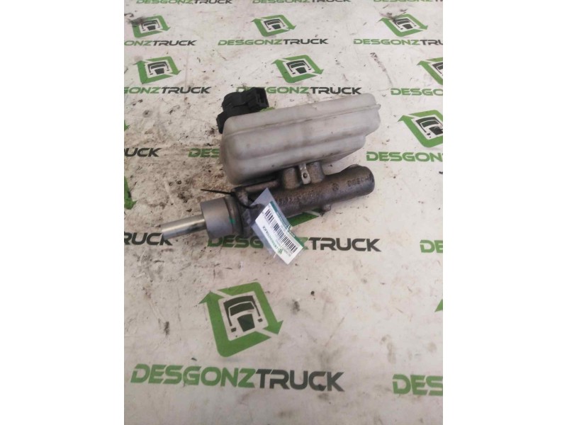 Recambio de bombin freno para renault mascott fg 120. 35/55/65 cabina individual referencia OEM IAM 21027999 BOSCH 