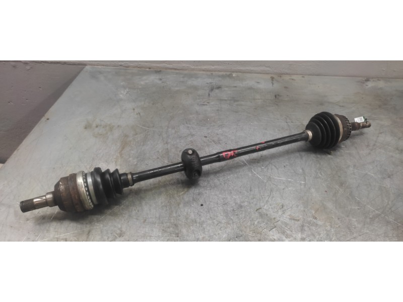 Recambio de transmision delantera derecha para opel vectra b berlina cd referencia OEM IAM  27MM MANGUETA Y CAMBIO 