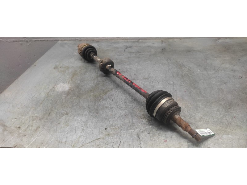 Recambio de transmision delantera derecha para opel vectra b berlina cd referencia OEM IAM  27MM MANGUETA Y CAMBIO 