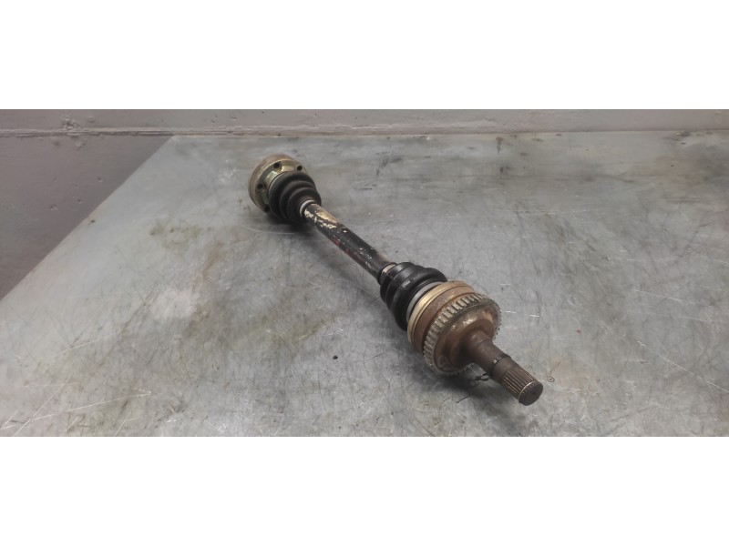 Recambio de transmision delantera izquierda para opel omega b cd berlina referencia OEM IAM  29MM MANGUETA 