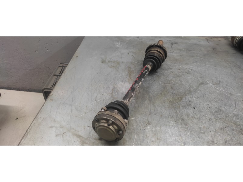 Recambio de transmision delantera izquierda para opel omega b cd berlina referencia OEM IAM  29MM MANGUETA 