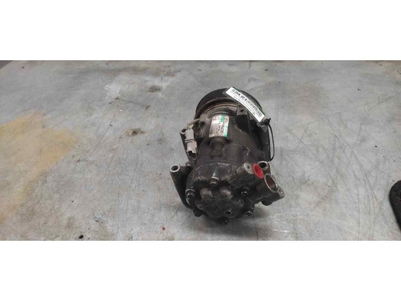 Recambio de compresor aire acondicionado para renault clio iii dynamique referencia OEM IAM 8200819568  