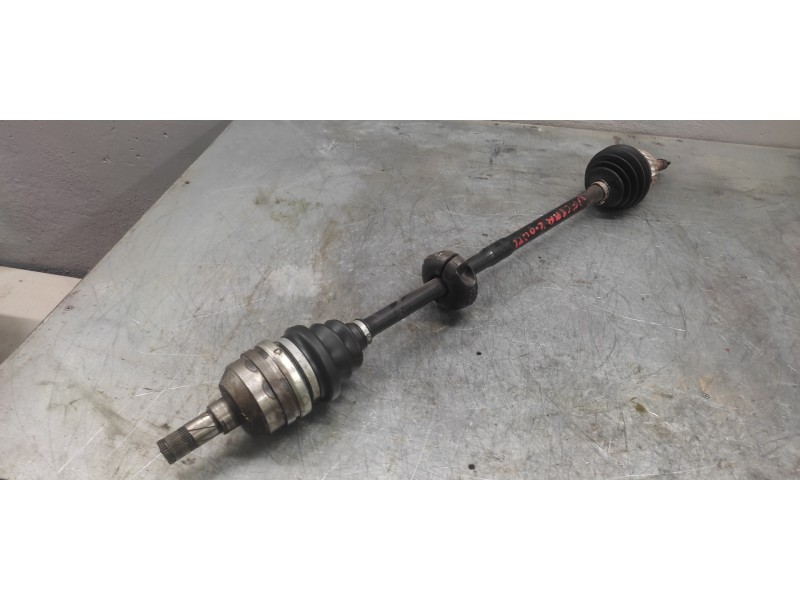 Recambio de transmision delantera derecha para opel vectra b berlina cd referencia OEM IAM  27MM MANGUETA Y CAMBIO 