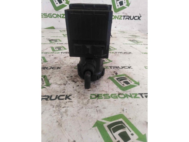 Recambio de valvula aire para renault premium lander 10.8 diesel referencia OEM IAM 20828237 K000914 VALVULA EBS