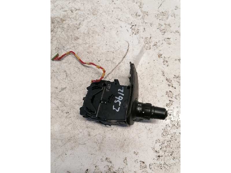 Recambio de mando intermitentes para renault clio iii dynamique referencia OEM IAM  0275070295 