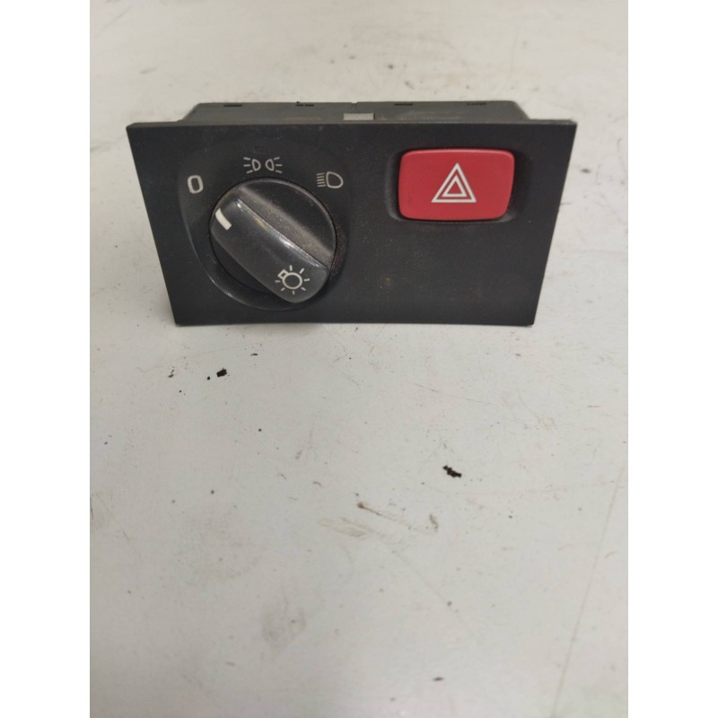 Recambio de mando luces para scania serie p/g/r (l-clase) 11.7 diesel referencia OEM IAM 1540673  