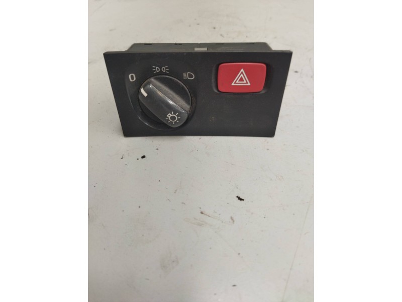 Recambio de mando luces para scania serie p/g/r (l-clase) 11.7 diesel referencia OEM IAM 1540673  