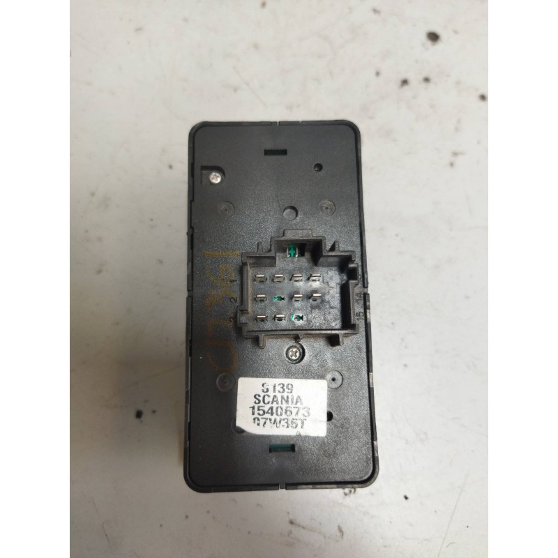Recambio de mando luces para scania serie p/g/r (l-clase) 11.7 diesel referencia OEM IAM 1540673  