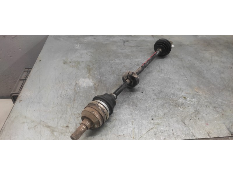 Recambio de transmision delantera derecha para opel vectra b berlina cd referencia OEM IAM  27MM MANGUETA Y CAMBIO 