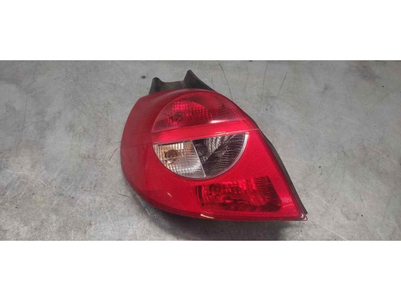 Recambio de piloto trasero izquierdo para renault clio iii dynamique referencia OEM IAM   6 PINS