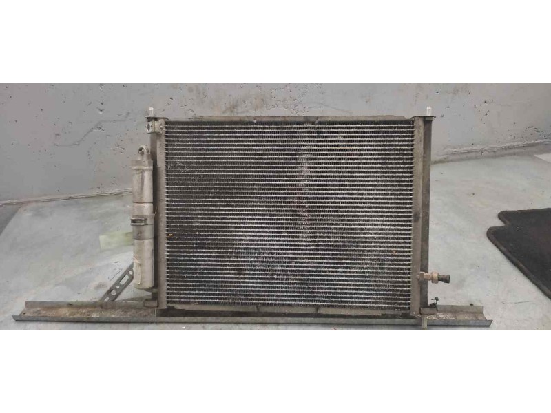 Recambio de radiador agua para renault clio iii dynamique referencia OEM IAM 8200688390  