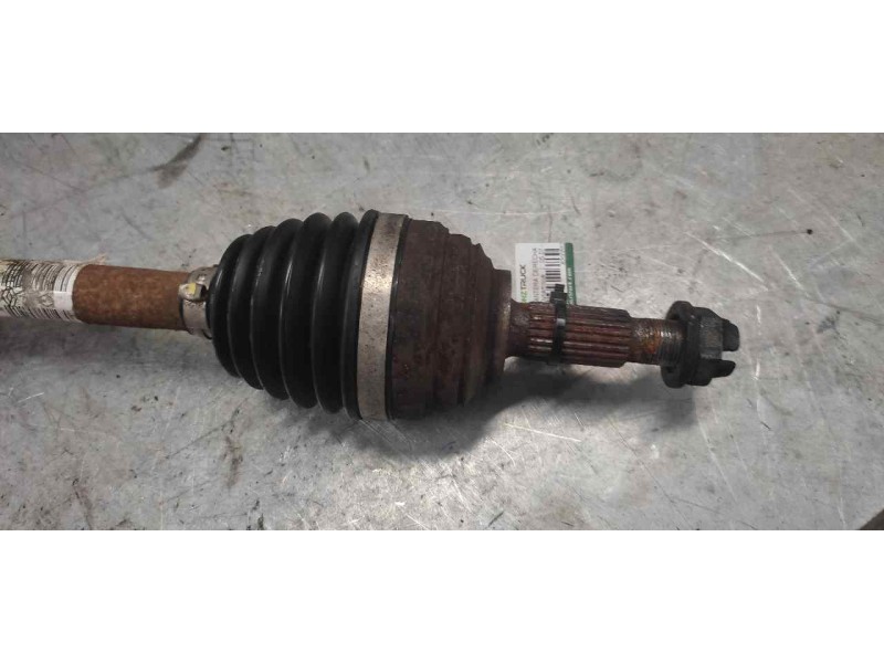 Recambio de transmision delantera derecha para renault clio iii dynamique referencia OEM IAM 8200557126  