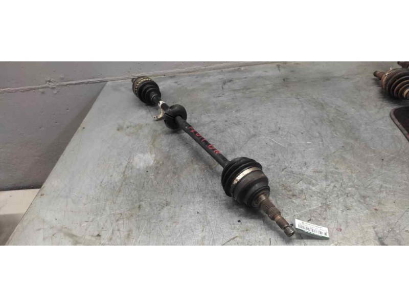 Recambio de transmision delantera derecha para opel astra g berlina club referencia OEM IAM  27MM MANGUETA 24MM CAMBIO