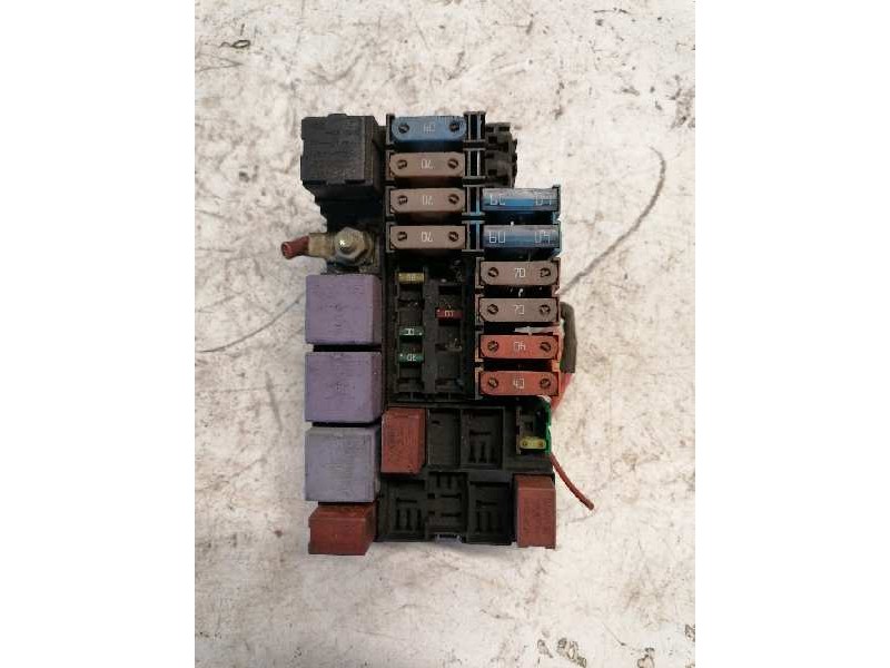 Recambio de caja reles / fusibles para renault laguna ii (bg0) 1.9 dci diesel referencia OEM IAM   