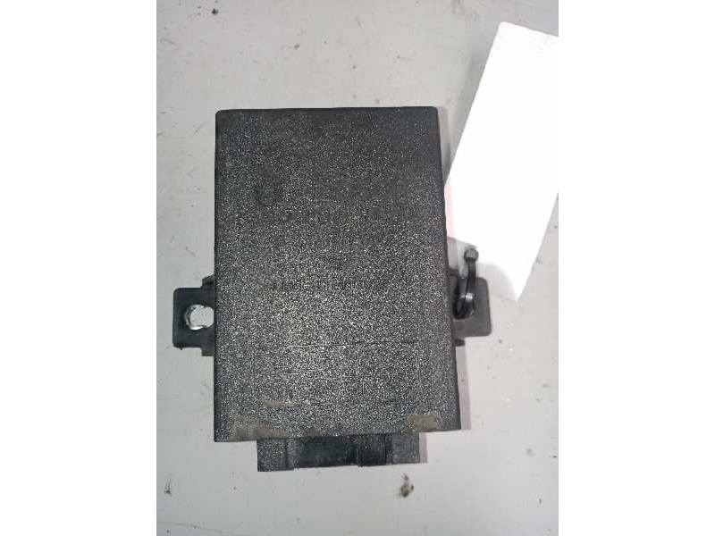 Recambio de modulo electronico para scania trucks serie 4 bus k114 referencia OEM IAM 0331801300  