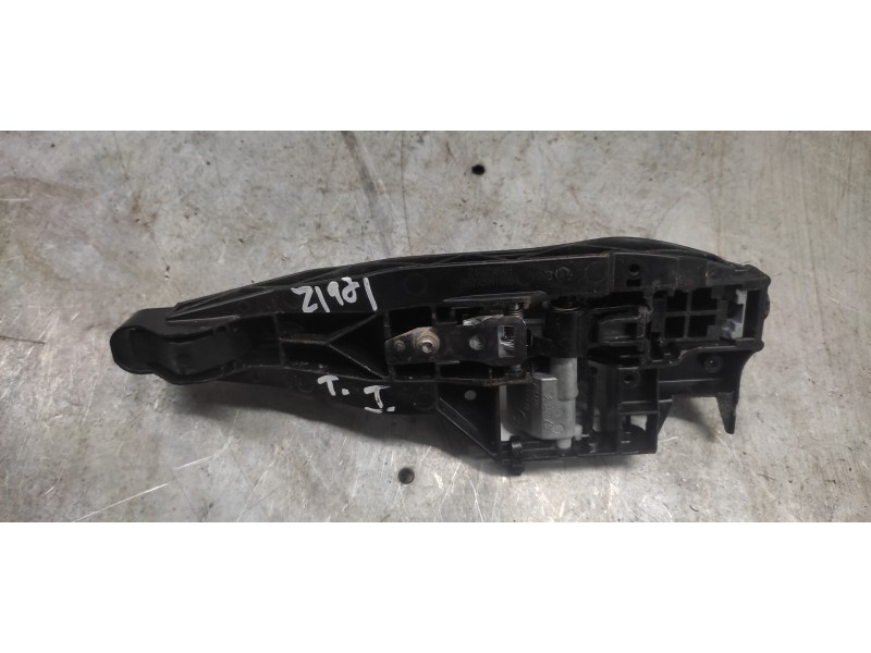 Recambio de maneta exterior trasera izquierda para peugeot 208 style referencia OEM IAM 9672961180  