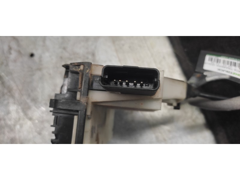 Recambio de cerradura puerta trasera izquierda para peugeot 208 style referencia OEM IAM 9812501280 5 PINS 