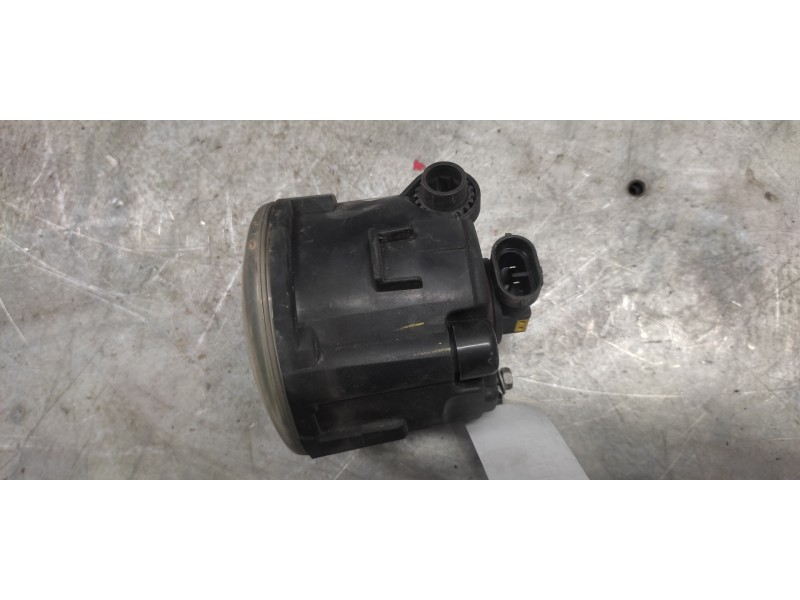 Recambio de faro antiniebla derecho para nissan note (e11e) acenta referencia OEM IAM   2 PINS