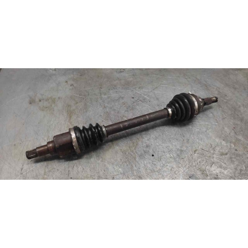 Recambio de transmision delantera izquierda para ford focus berlina (cak) ghia referencia OEM IAM  27CM MANGUETA 25CM CAMBIO